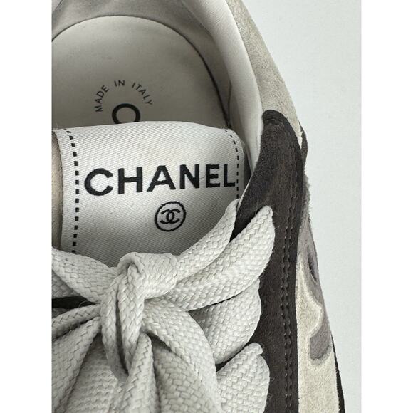 Chanel Fabric Women’s Logo Sneakers in Black and White, Size 37.5 - Picture 9 of 16